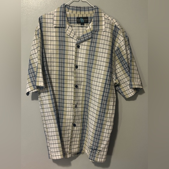 Steve Harvey Celebrity Edition Short Sleeve Button Up Shirt. Large. - Picture 1 of 9